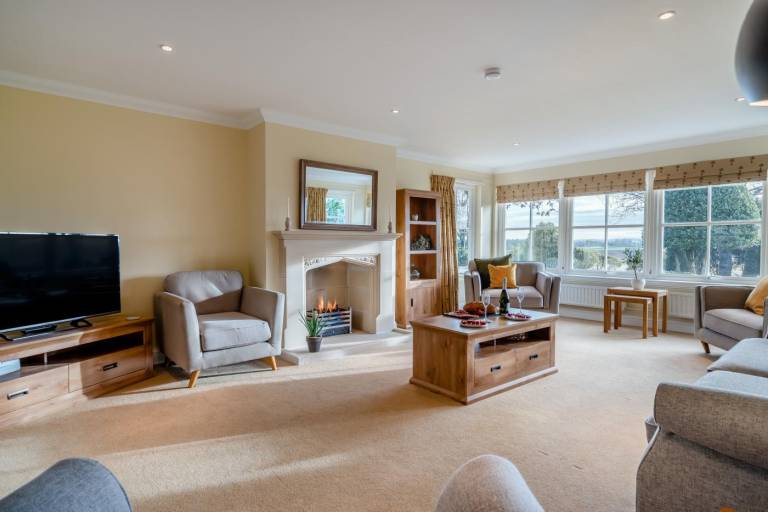 Fully equipped beautiful cottage with jacuzzi | Pets allowed — photo 4