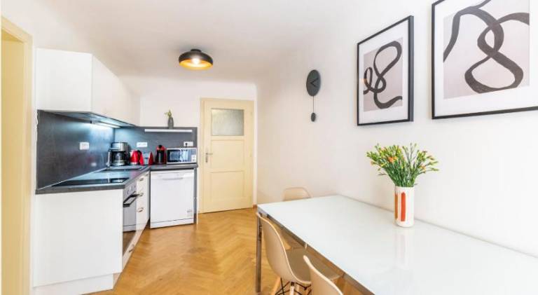 Serviced apartment | Close to Prague astronomical clock | Pet-friendly — photo 4