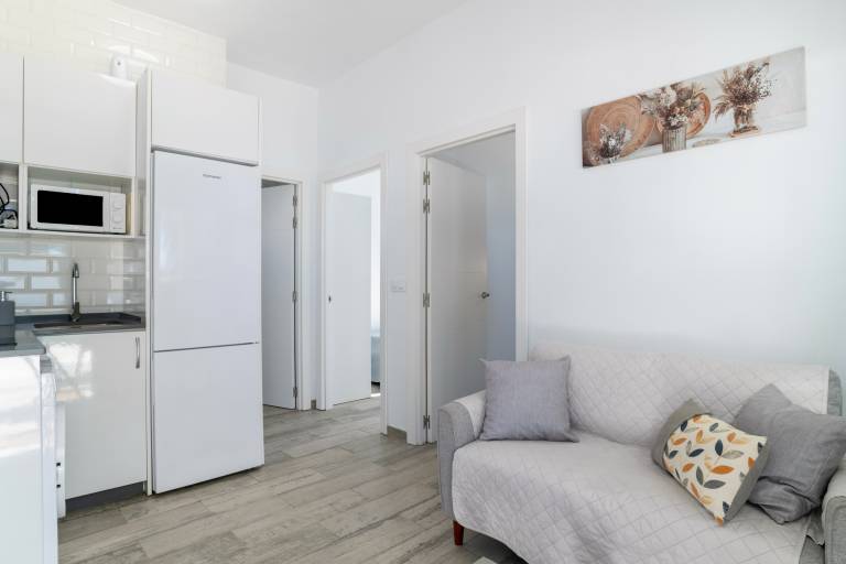 Holiday Home 'Apartamentos La Esencia Del Sur B' with Shared Pool, Wi-Fi and Air Conditioning — photo 5