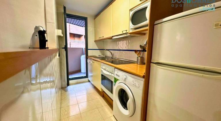 Apartamentos Dos Torres Gandalf - Excelente ubicacion centrica con garaje incluido — photo 3