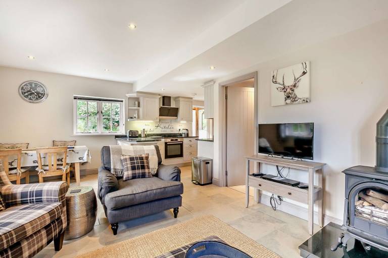 Cottage Crawley