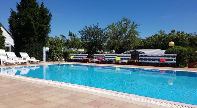 Mandel Camping in Balatonfured