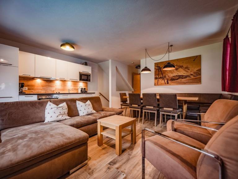 Chalet with patio & sauna — photo 3