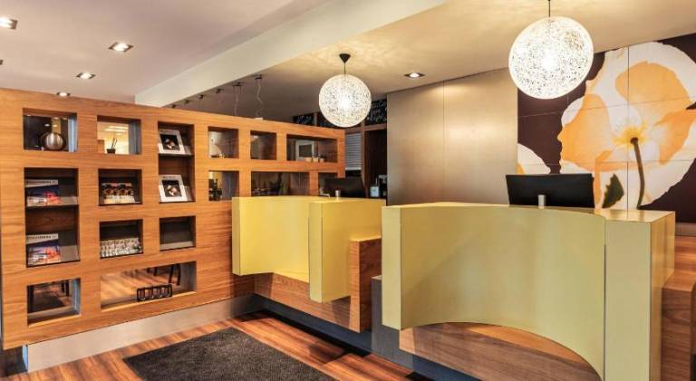 B&B HOTEL Essen-Hbf — photo 3
