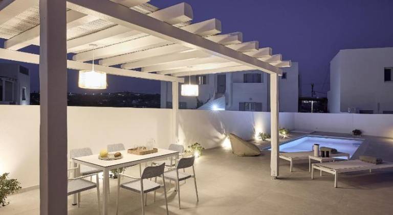 Fully equipped charming house with yard, barbecue & private pool | Next to the beach | Pets are welcome — photo 2