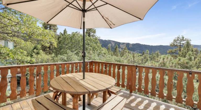 Fully equipped beautiful vacation home with barbecue, terrace & pool | Pet-friendly — photo 5