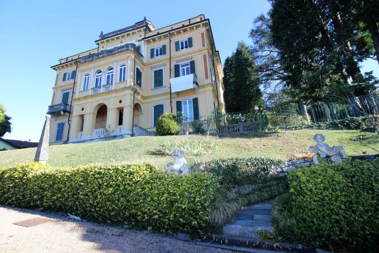 Appartamento vacanza Ameno