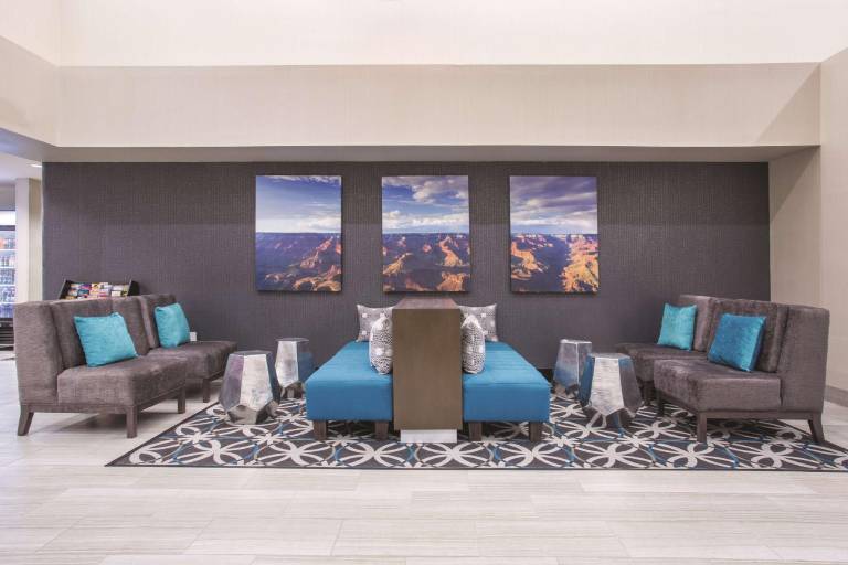 La Quinta Inn & Suites by Wyndham Williams-Grand Canyon Area — photo 2