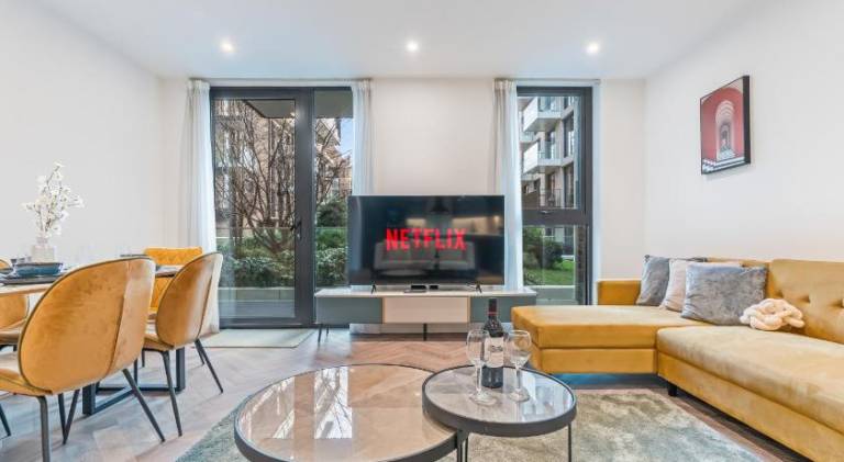 Luxury 2BR Apartment in Tower Hill with Air Condition in London, KY