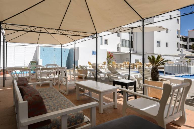 Apartamentos San Antonio Beach — photo 3