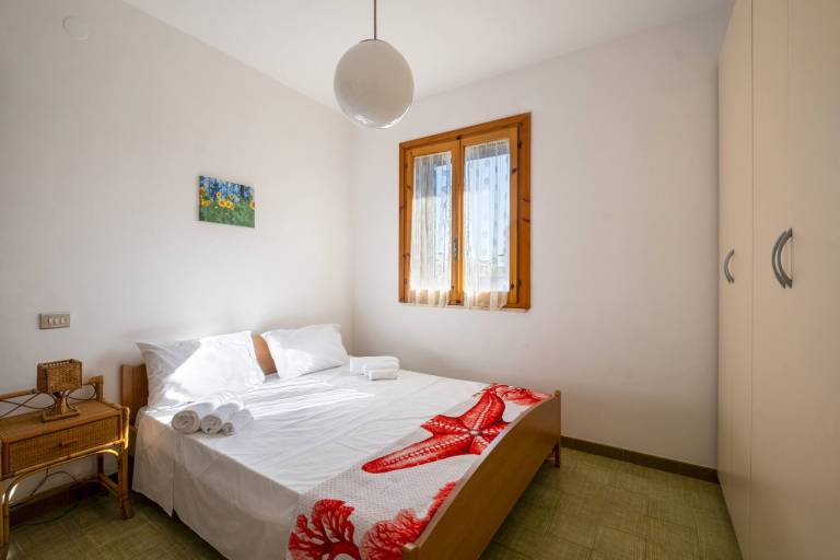Children-friendly house with yard | Pet-friendly — photo 4