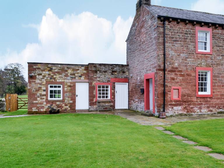The Cottage at 1710