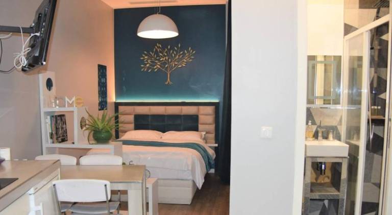 House | Near Arc de Triomphe — photo 2