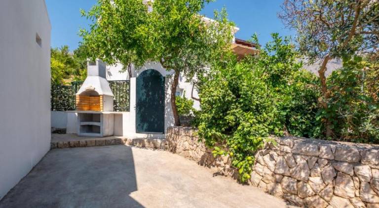 House with 1 room for 5 persons — photo 4