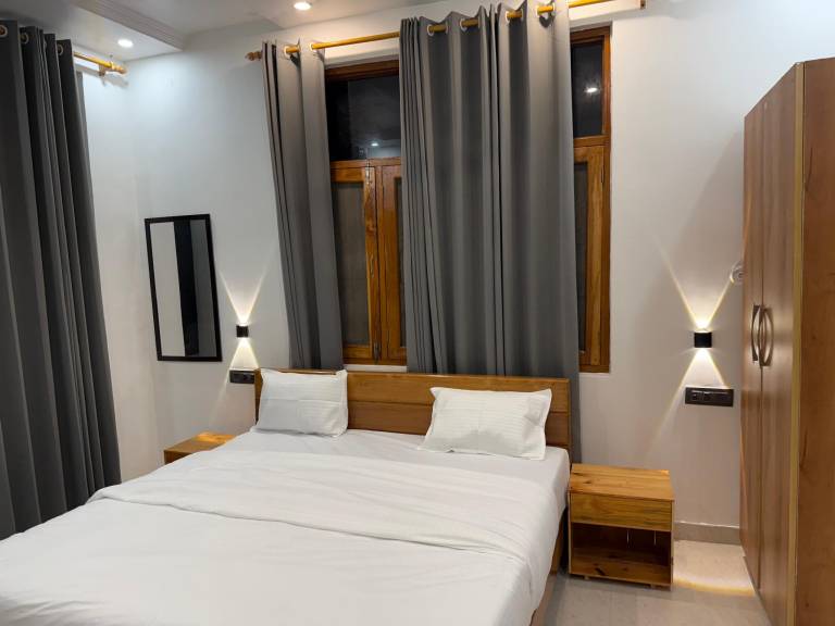 Villa with 6 rooms for 12 persons — photo 2