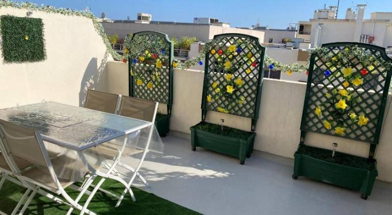 Holiday apartment with 1 room for 3 persons in Antibes