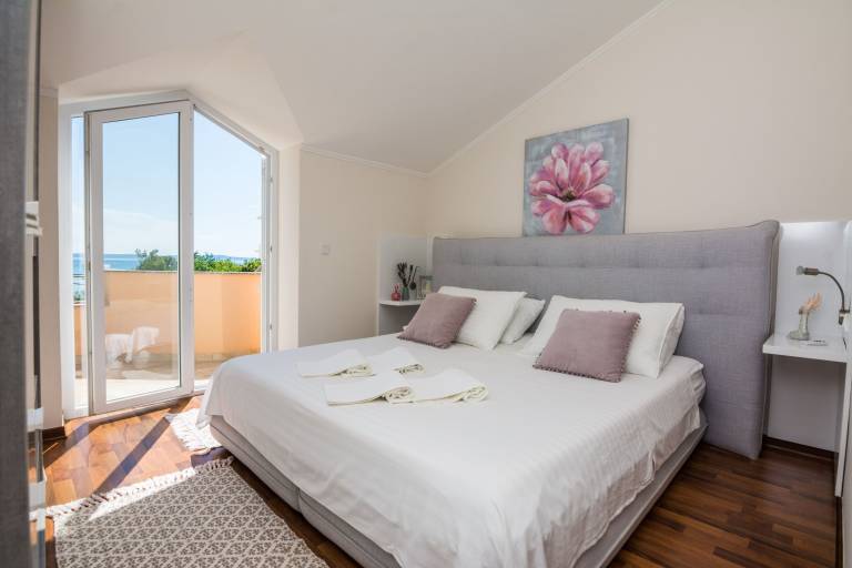 Ferienwohnung  Nin