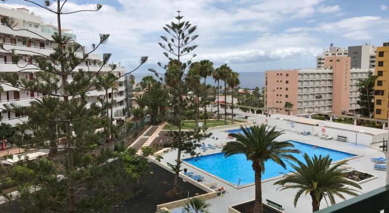 Very nice apartment near the beach in Adeje