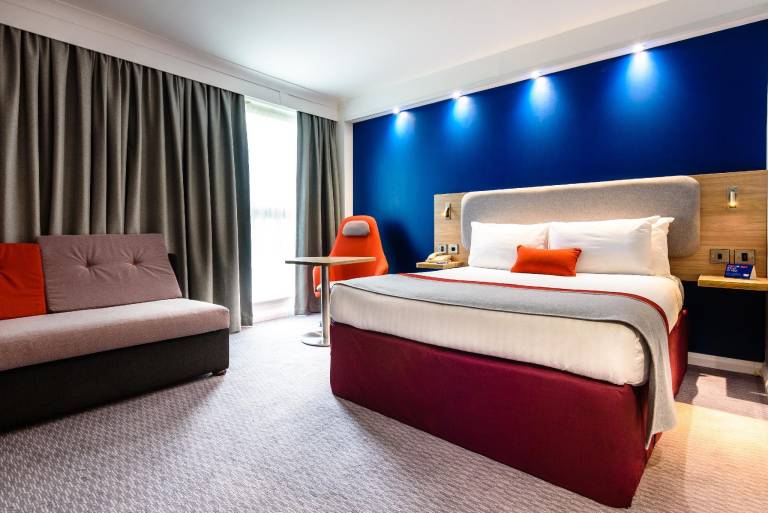Holiday Inn Express Portsmouth Gunwharf Quays By IHG in Portsmouth