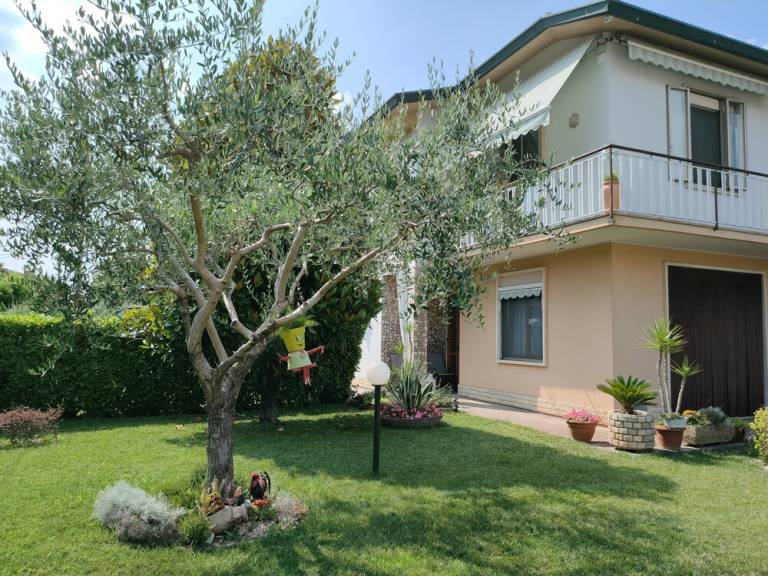 Casa Lonigo