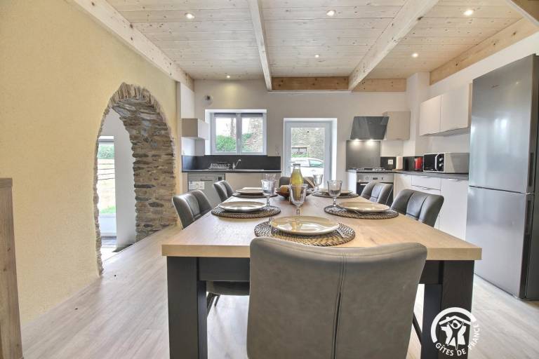 Beautiful gite with patio & yard | Pet-friendly — photo 4