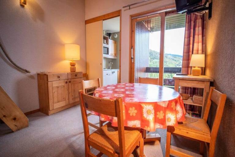 Rental apartment with 1 room for 5 persons — photo 3