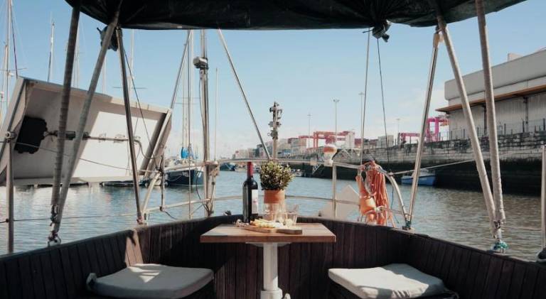 Boat with 1 room for 2 persons — photo 3