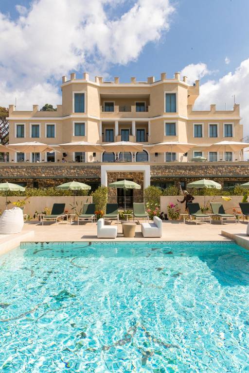 Chateau Rose Golfe de Saint Tropez-Grimaud in Cogolin