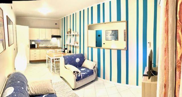 Apartment with pool — photo 2