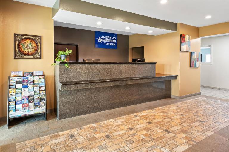 Americas Best Value Inn Somerville — photo 3