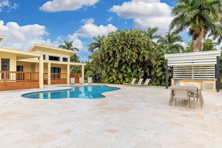 House  Weston