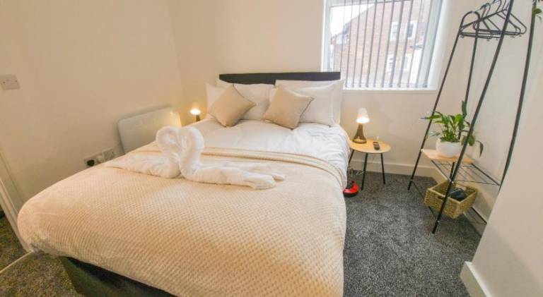 Principality Suites; Three Bed By Property Promise — photo 2