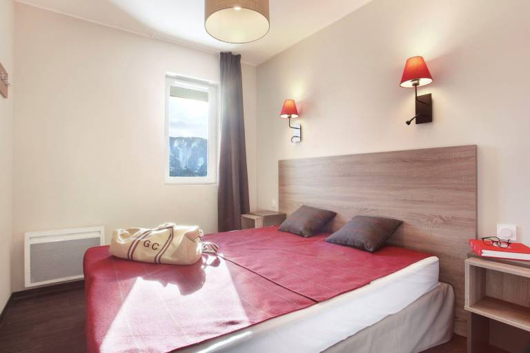 Chalet with 2 rooms for 6 persons — photo 4