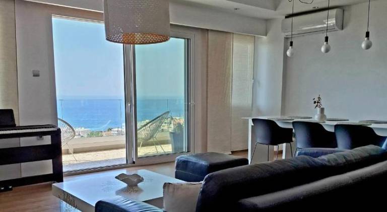 Fully equipped rental apartment with hot tub & terrace | Suitable for remote work | Pets allowed — photo 2