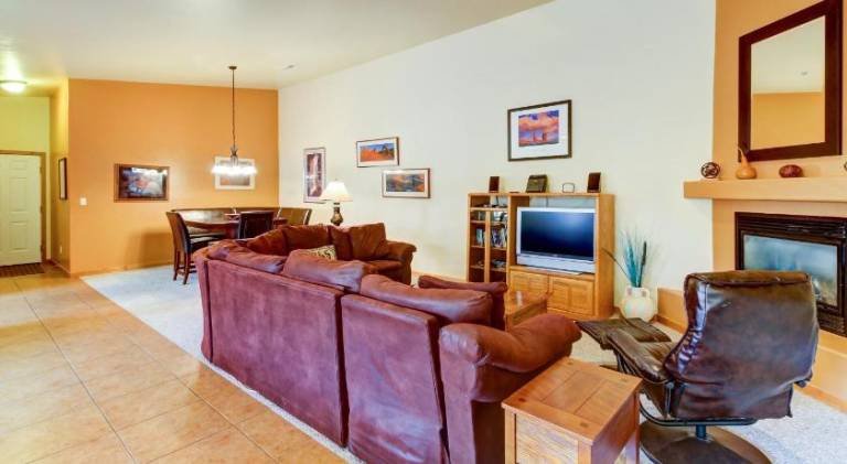House with pool | Pet-friendly in Moab, UT