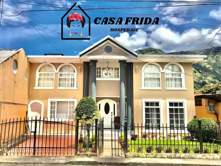 Casa Baños de Agua Santa