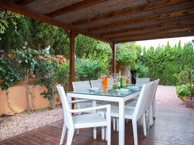 House with yard, patio & private pool | Perfect for remote work — photo 4