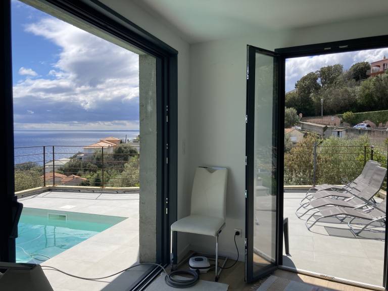 Children-friendly villa with private pool, BBQ & patio | Panoramic view | Pets are welcome — photo 5