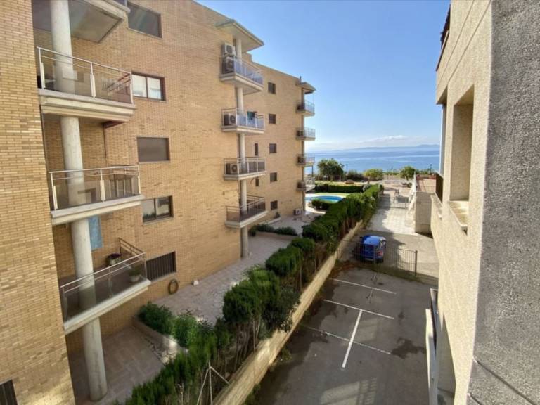 Apartment | Beach nearby | Dogs allowed in Roses