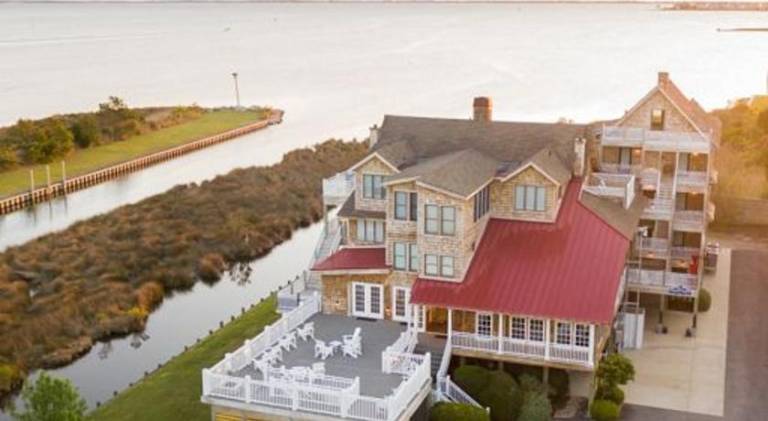The Burrus House Inn Waterfront Suites in Manteo, NC