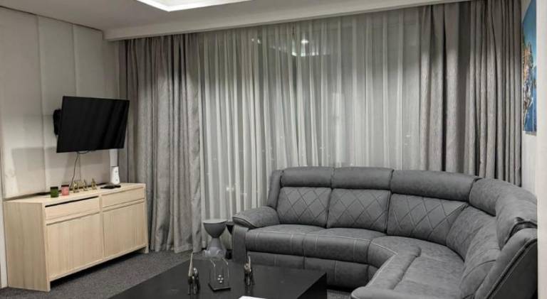 Serviced apartment with terrace, sauna & pool — photo 2