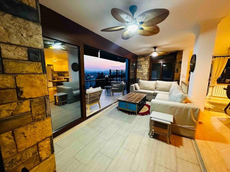 House with 5 rooms for 10 persons — photo 2