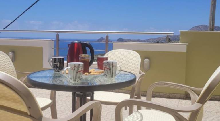 Fully equipped villa with barbecue, terrace & yard | Close to the beach | Pets are welcome — photo 4