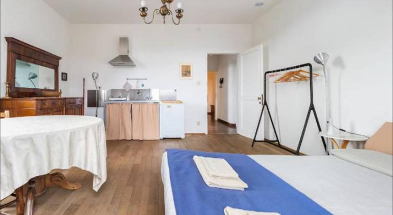 Wonderful apartment with yard | Pet-friendly — photo 3