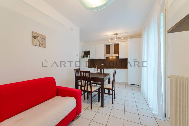 Apartment with patio | City view — photo 3