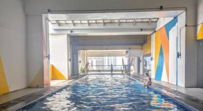 Serviced apartment with private pool — photo 3