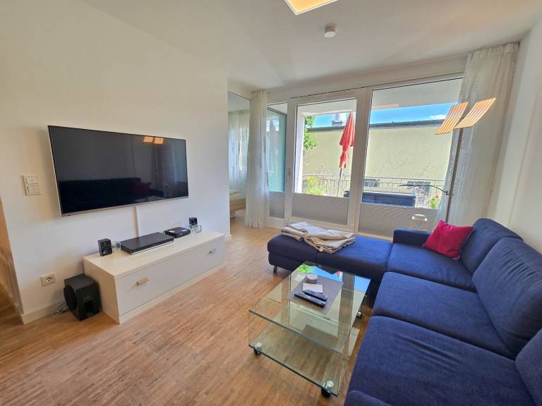Ferienwohnung mit 1 Schlafzimmer, Kamin und Balkon — photo 2