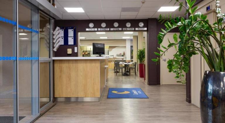 Comfort Hotel Aeroport Lyon St Exupery — photo 4