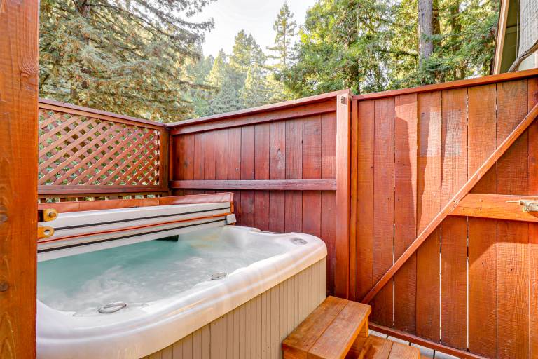 Redwoods Escape w/ Hot Tub: Near Russian River! — photo 4