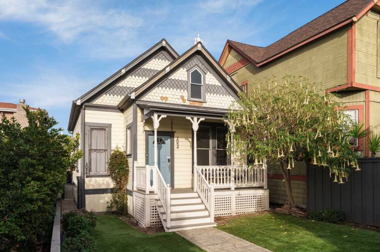 House  Logan Heights